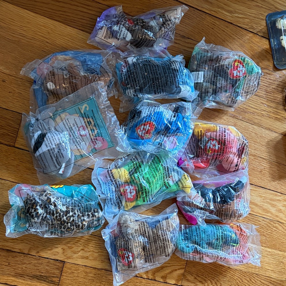 Complete mini Beanie Babies Collection